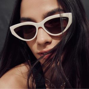 Quay Australia white sunglasses🤍☁️